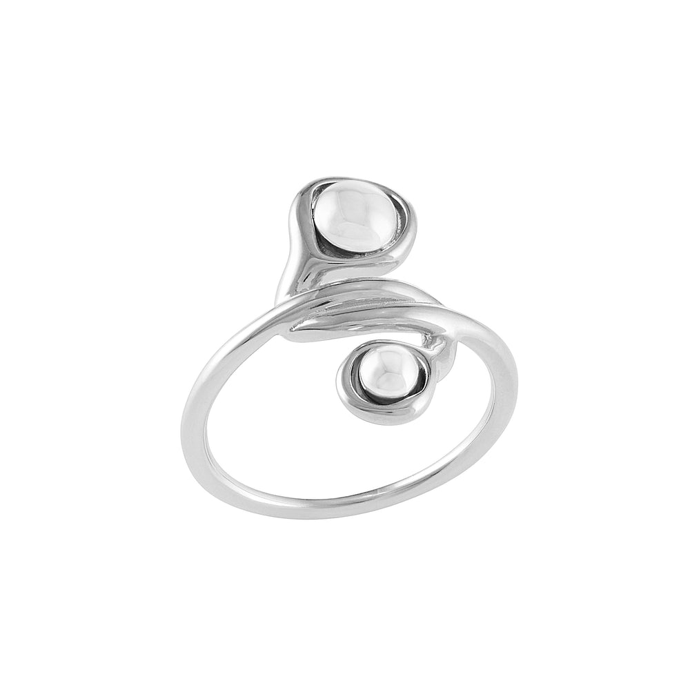 Seed sterling silver twisted ring