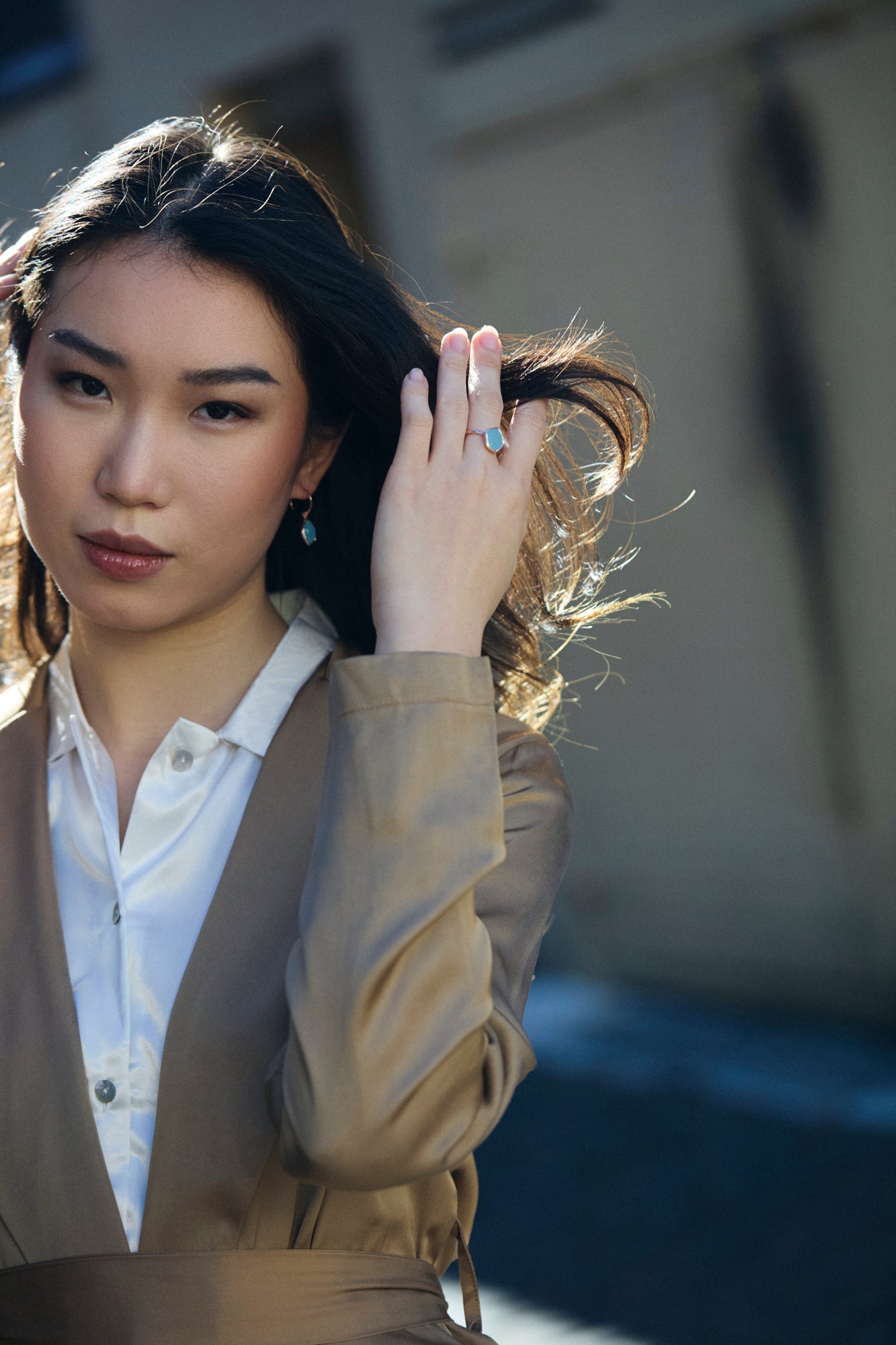 Aqua Chalcedony Faceted Table Ring Sterling Silver Rose Gold Plated on model
