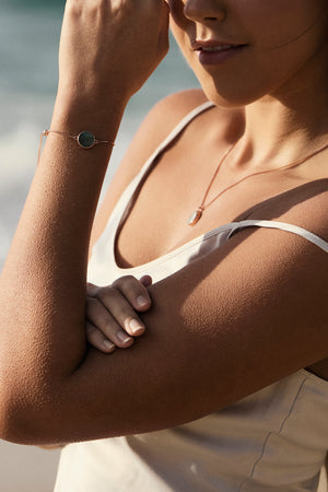 Grey Mother of Pearl Round Sliced Adjustable Bracelet