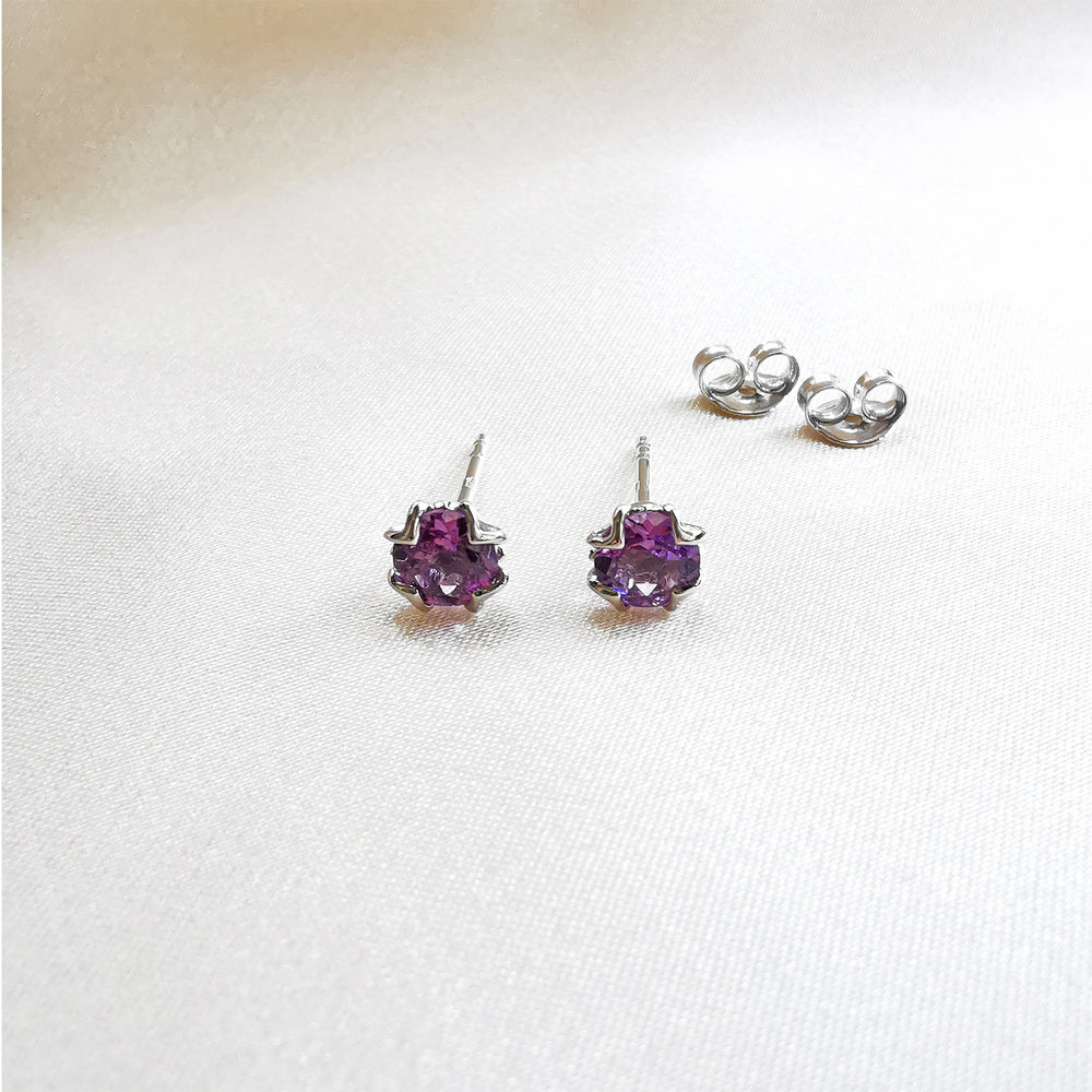 
                
                    Load image into Gallery viewer, Amethyst round stud earrings
                
            