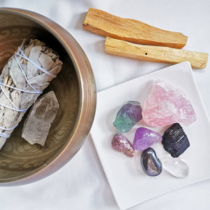 
                
                    Load image into Gallery viewer, Empath Protection Crystal Kit - Set of 7 Healing Crystals
                
            